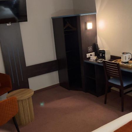 Hotel Akena City Caudry Exterior foto
